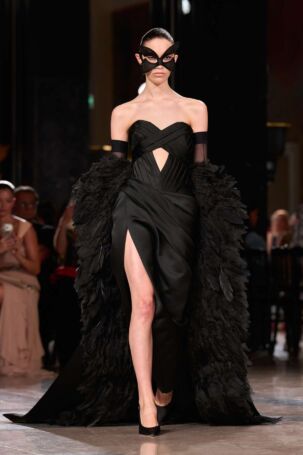 2/57 | Elie Saab Fall 2026 Haute Couture | Courtesy of Elie Saab Elie Saab Fall 2026 Haute Couture | Courtesy of Elie Saab