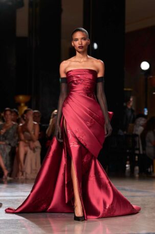 7/57 | Elie Saab Fall 2026 Haute Couture | Courtesy of Elie Saab Elie Saab Fall 2026 Haute Couture | Courtesy of Elie Saab