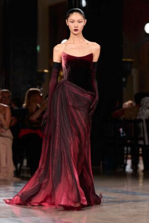 11/57 | Elie Saab Fall 2026 Haute Couture | Courtesy of Elie Saab Elie Saab Fall 2026 Haute Couture | Courtesy of Elie Saab