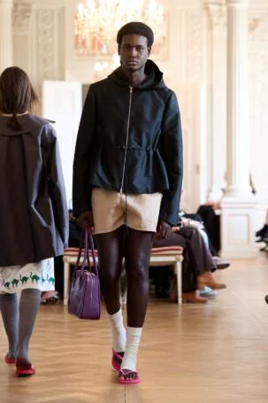 11/24 | Andrej Gronau Spring 2027 | Photo: James Cochrane | Courtesy of Berlin Fashion Week Andrej Gronau Spring 2027 | Photo: James Cochrane | Courtesy of Berlin Fashion Week