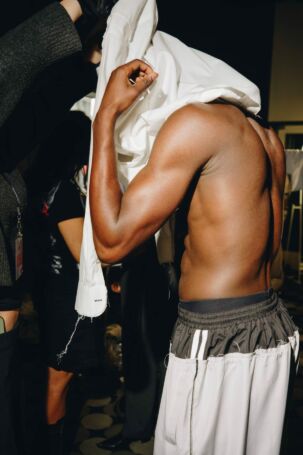 3/17 | BUZIGAHILL Spring 2027 Backstage | Photo: Dominik Odenkirchen | Courtesy of Berlin Fashion Week BUZIGAHILL Spring 2027 Backstage | Photo: Dominik Odenkirchen | Courtesy of Berlin Fashion Week