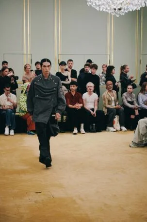 3/43 | Haderlump Spring 2027 Setting | Photo: Ben Mönks | Courtesy of Berlin Fashion Week Haderlump Spring 2027 Setting | Photo: Ben Mönks | Courtesy of Berlin Fashion Week