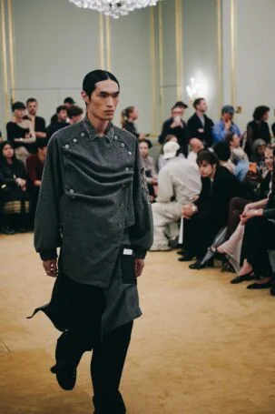 4/43 | Haderlump Spring 2027 Setting | Photo: Ben Mönks | Courtesy of Berlin Fashion Week Haderlump Spring 2027 Setting | Photo: Ben Mönks | Courtesy of Berlin Fashion Week