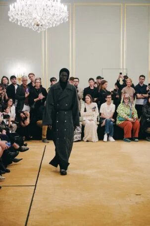 5/43 | Haderlump Spring 2027 Setting | Photo: Ben Mönks | Courtesy of Berlin Fashion Week Haderlump Spring 2027 Setting | Photo: Ben Mönks | Courtesy of Berlin Fashion Week