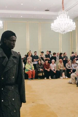 6/43 | Haderlump Spring 2027 Setting | Photo: Ben Mönks | Courtesy of Berlin Fashion Week Haderlump Spring 2027 Setting | Photo: Ben Mönks | Courtesy of Berlin Fashion Week