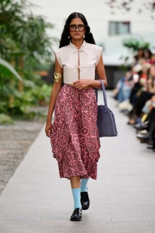 4/21 | IMPARI Spring 2027 | Photo: James Cochrane | Courtesy of Berlin Fashion Week IMPARI Spring 2027 | Photo: James Cochrane | Courtesy of Berlin Fashion Week