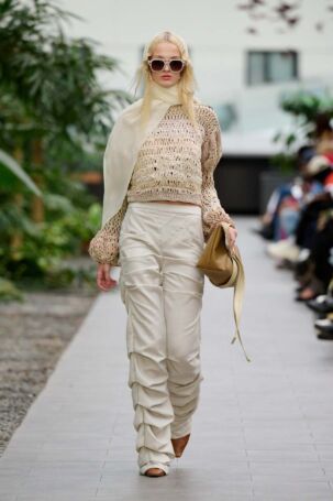8/21 | IMPARI Spring 2027 | Photo: James Cochrane | Courtesy of Berlin Fashion Week IMPARI Spring 2027 | Photo: James Cochrane | Courtesy of Berlin Fashion Week