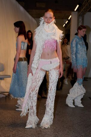 6/15 | Kasia Kucharska Spring 2027 | Photo: James Cochrane | Courtesy of Berlin Fashion Week Kasia Kucharska Spring 2027 | Photo: James Cochrane | Courtesy of Berlin Fashion Week