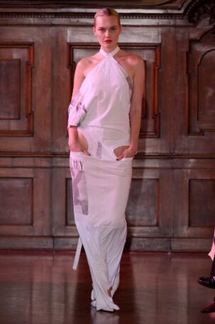 7/24 | Laura Gerte Spring 2027 | Photo: James Cochrane | Courtesy of Berlin Fashion Week Laura Gerte Spring 2027 | Photo: James Cochrane | Courtesy of Berlin Fashion Week