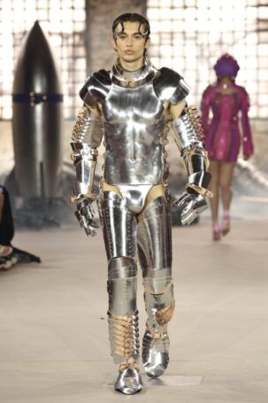 2/38 | Marina Hoermanseder Spring 2027 | Photo: Boris Marberg | Courtesy of Berlin Fashion Week Marina Hoermanseder Spring 2027 | Photo: Boris Marberg | Courtesy of Berlin Fashion Week