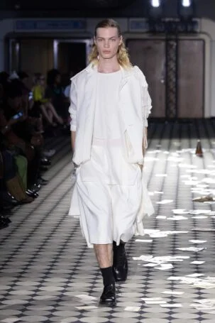 4/20 | Marke Spring 2027 | Photo: Andreas Hofrichter | Courtesy of Berlin Fashion Week Marke Spring 2027 | Photo: Andreas Hofrichter | Courtesy of Berlin Fashion Week