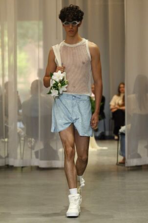 7/26 | Nowrubi Spring 2027 | Photo: Boris Marberg | Courtesy of Berlin Fashion Week Nowrubi Spring 2027 | Photo: Boris Marberg | Courtesy of Berlin Fashion Week