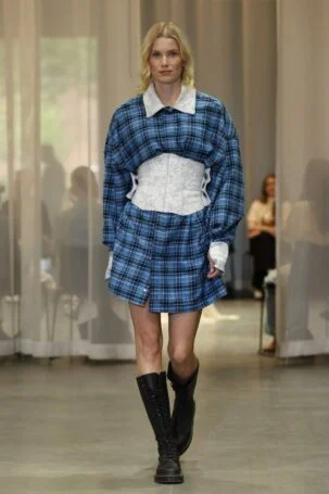 9/26 | Nowrubi Spring 2027 | Photo: Boris Marberg | Courtesy of Berlin Fashion Week Nowrubi Spring 2027 | Photo: Boris Marberg | Courtesy of Berlin Fashion Week
