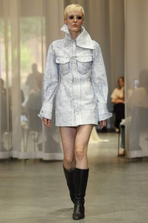 10/26 | Nowrubi Spring 2027 | Photo: Boris Marberg | Courtesy of Berlin Fashion Week Nowrubi Spring 2027 | Photo: Boris Marberg | Courtesy of Berlin Fashion Week