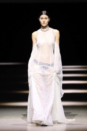 7/31 | Rebekka Ruétz Spring 2027 | Photo: Boris Marberg | Courtesy of Berlin Fashion Week Rebekka Ruétz Spring 2027 | Photo: Boris Marberg | Courtesy of Berlin Fashion Week