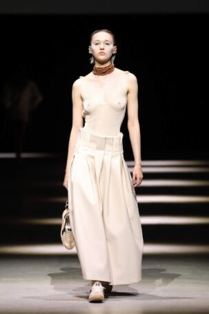 12/31 | Rebekka Ruétz Spring 2027 | Photo: Boris Marberg | Courtesy of Berlin Fashion Week Rebekka Ruétz Spring 2027 | Photo: Boris Marberg | Courtesy of Berlin Fashion Week