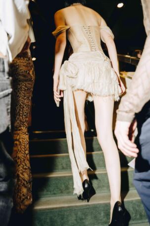 3/26 | Unvain Spring 2027 Backstage | Photo: Dominik Odenkirchen | Courtesy of Berlin Fashion Week Unvain Spring 2027 Backstage | Photo: Dominik Odenkirchen | Courtesy of Berlin Fashion Week