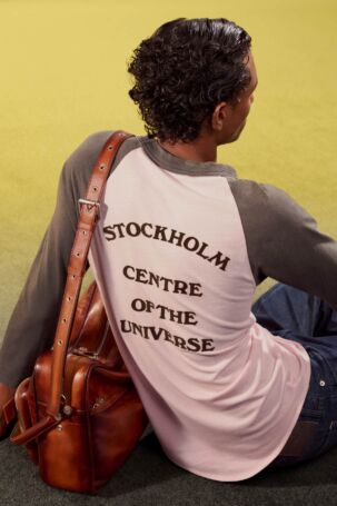 3/31 | Acne Studios Spring 2027 Menswear | Courtesy of Acne Studios Acne Studios Spring 2027 Menswear | Courtesy of Acne Studios