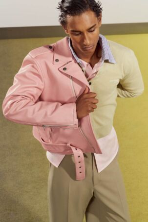 5/31 | Acne Studios Spring 2027 Menswear | Courtesy of Acne Studios Acne Studios Spring 2027 Menswear | Courtesy of Acne Studios