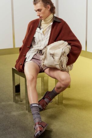 9/31 | Acne Studios Spring 2027 Menswear | Courtesy of Acne Studios Acne Studios Spring 2027 Menswear | Courtesy of Acne Studios