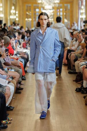 11/30 | Hed Mayner Spring 2027 Menswear | Photo: Paolo Marelli / Collective Parade | Courtesy of Hed Mayner Hed Mayner Spring 2027 Menswear | Photo: Paolo Marelli / Collective Parade | Courtesy of Hed Mayner