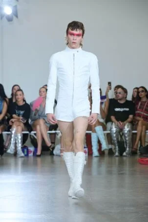 11/32 | Jeanne Friot Spring 2027 Menswear | Courtesy of Jeanne Friot Jeanne Friot Spring 2027 Menswear | Courtesy of Jeanne Friot