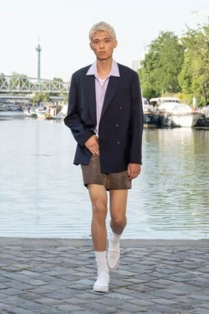 5/34 | Officine Générale Spring 2027 Menswear | Courtesy of Officine Générale Officine Générale Spring 2027 Menswear | Courtesy of Officine Générale