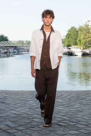 10/34 | Officine Générale Spring 2027 Menswear | Courtesy of Officine Générale Officine Générale Spring 2027 Menswear | Courtesy of Officine Générale