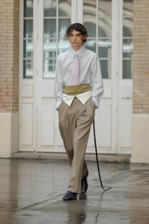 2/26 | Sean Suen Spring 2027 Menswear | Courtesy of Sean Suen Sean Suen Spring 2027 Menswear | Courtesy of Sean Suen