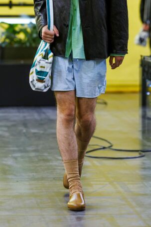 10/125 | Solid Homme Spring 2027 Menswear Details | Courtesy of Solid Homme Solid Homme Spring 2027 Menswear Details | Courtesy of Solid Homme
