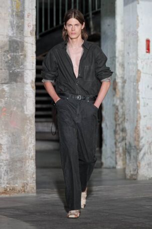 4/33 | YOKE Spring 2027 Menswear | Courtesy of YOKE YOKE Spring 2027 Menswear | Courtesy of YOKE