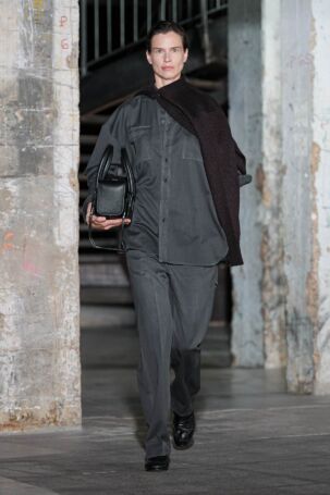 5/33 | YOKE Spring 2027 Menswear | Courtesy of YOKE YOKE Spring 2027 Menswear | Courtesy of YOKE