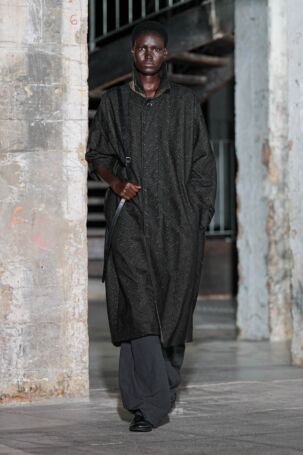 12/33 | YOKE Spring 2027 Menswear | Courtesy of YOKE YOKE Spring 2027 Menswear | Courtesy of YOKE