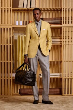 2/32 | Kiton Spring 2027 Menswear | Courtesy of Kiton Kiton Spring 2027 Menswear | Courtesy of Kiton
