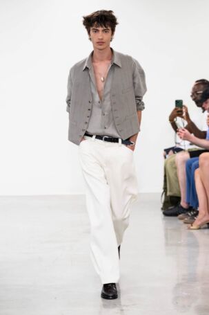 3/31 | Paul Smith Spring 2027 Menswear | Courtesy of Paul Smith Paul Smith Spring 2027 Menswear | Courtesy of Paul Smith