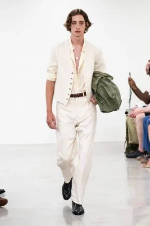 6/31 | Paul Smith Spring 2027 Menswear | Courtesy of Paul Smith Paul Smith Spring 2027 Menswear | Courtesy of Paul Smith