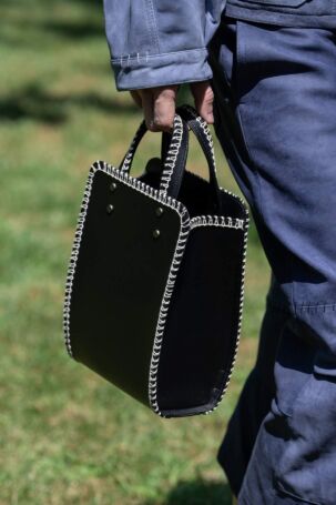 7/11 | SHINYAKOZUKA Spring 2027 Menswear Accessories | Courtesy of SHINYAKOZUKA SHINYAKOZUKA Spring 2027 Menswear Accessories | Courtesy of SHINYAKOZUKA