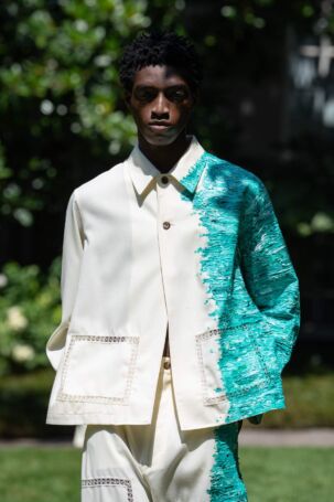 7/57 | SHINYAKOZUKA Spring 2027 Menswear Details | Courtesy of SHINYAKOZUKA SHINYAKOZUKA Spring 2027 Menswear Details | Courtesy of SHINYAKOZUKA