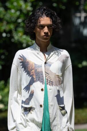 10/57 | SHINYAKOZUKA Spring 2027 Menswear Details | Courtesy of SHINYAKOZUKA SHINYAKOZUKA Spring 2027 Menswear Details | Courtesy of SHINYAKOZUKA
