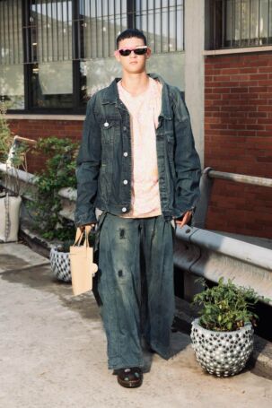 1/44 | Simon Cracker Spring 2027 Menswear | Photo: Francesco Pividori | Courtesy of Simon Cracker Simon Cracker Spring 2027 Menswear | Photo: Francesco Pividori | Courtesy of Simon Cracker