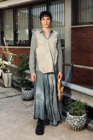 12/44 | Simon Cracker Spring 2027 Menswear | Photo: Francesco Pividori | Courtesy of Simon Cracker Simon Cracker Spring 2027 Menswear | Photo: Francesco Pividori | Courtesy of Simon Cracker