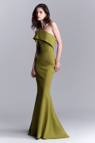 5/67 | Elie Saab Resort 2027 | Courtesy of Elie Saab Elie Saab Resort 2027 | Courtesy of Elie Saab