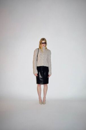 5/52 | KHAITE Resort 2027 | Photo: Hanna Tveite | Courtesy of KHAITE KHAITE Resort 2027 | Photo: Hanna Tveite | Courtesy of KHAITE