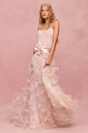 4/35 | LoveShackFancy Resort 2027 | Courtesy of LoveShackFancy LoveShackFancy Resort 2027 | Courtesy of LoveShackFancy