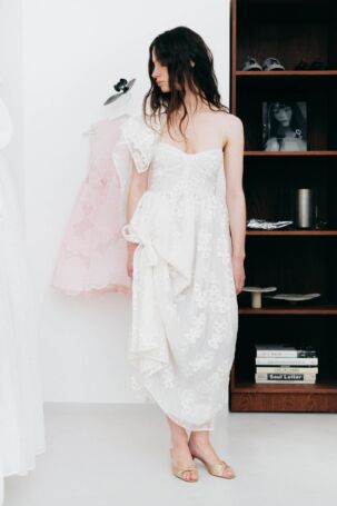 10/28 | Cecilie Bahnsen Bridal 2026 | Courtesy of Cecilie Bahnsen Cecilie Bahnsen Bridal 2026 | Courtesy of Cecilie Bahnsen