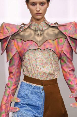 1/48 | Details at Anrealage Fall 2026 | Courtesy of Anrealage Details at Anrealage Fall 2026 | Courtesy of Anrealage