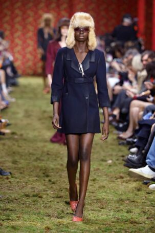 3/66 | Miu Miu Fall 2026 | Photo: NOWFASHION.com Miu Miu Fall 2026 | Photo: NOWFASHION.com