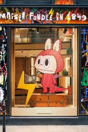 7/51 | Moynat x Kasing Lung 2026 | Courtesy of Moynat Moynat x Kasing Lung 2026 | Courtesy of Moynat