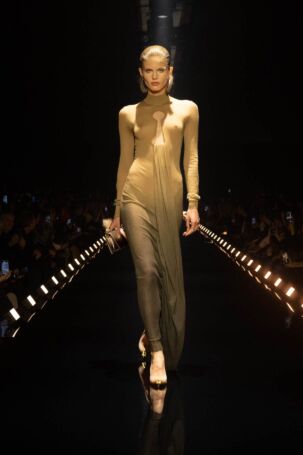 7/43 | Schiaparelli Fall 2026 | Courtesy of Schiaparelli Schiaparelli Fall 2026 | Courtesy of Schiaparelli