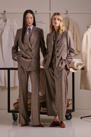1/48 | Kiton Fall 2026 | Courtesy of Kiton Kiton Fall 2026 | Courtesy of Kiton